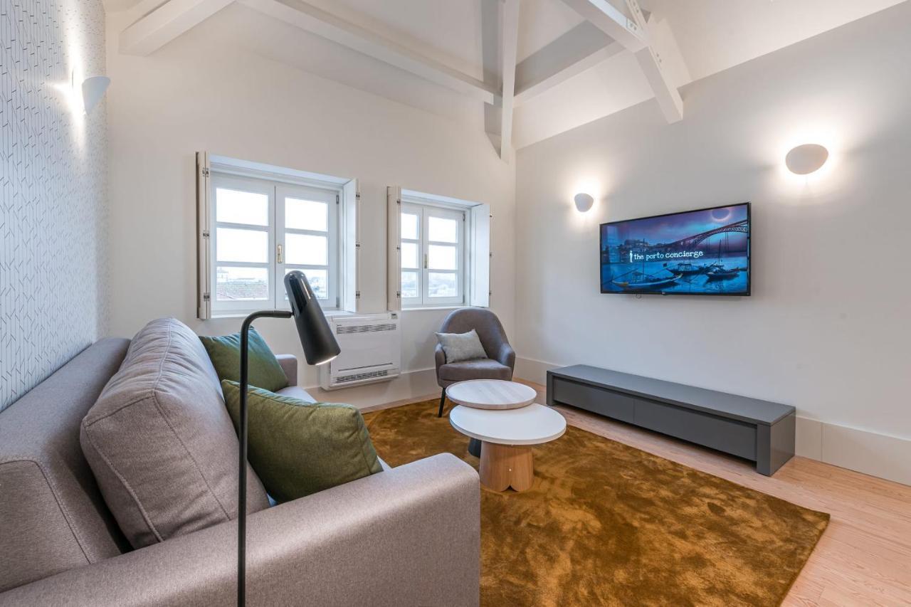 Guestready - Taipas Historical Penthouse Oporto