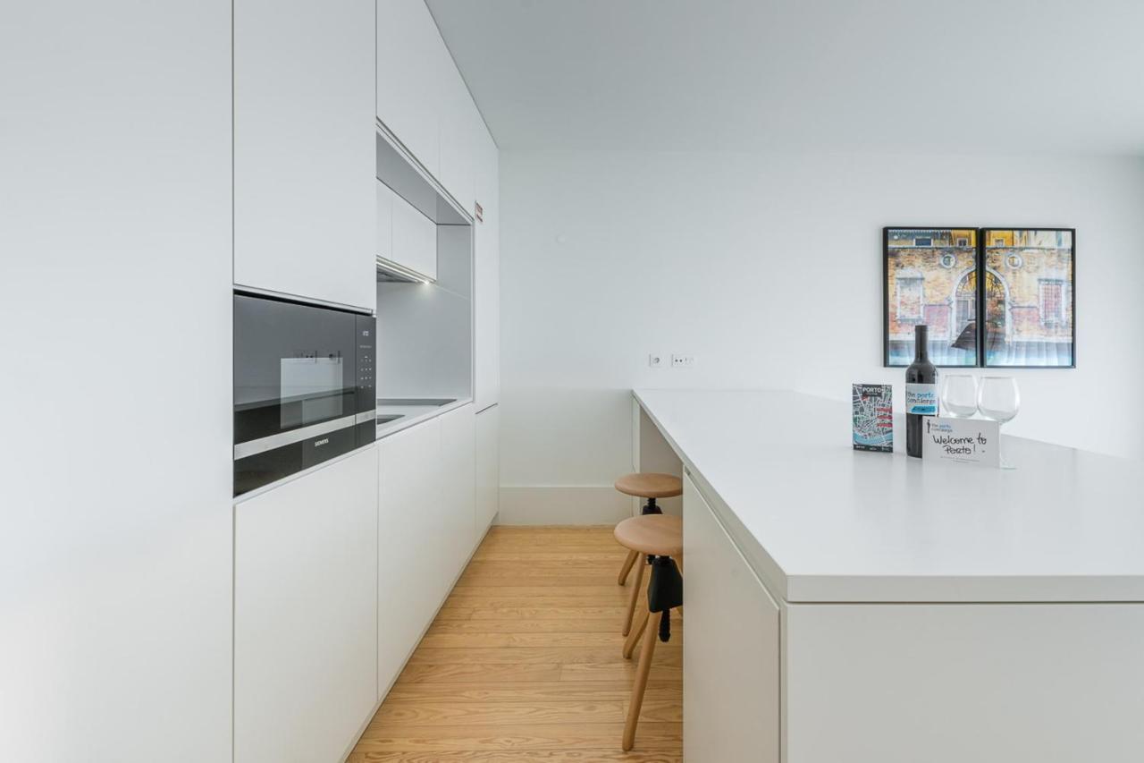 Apartamento Guestready - Taipas Historical Penthouse Oporto